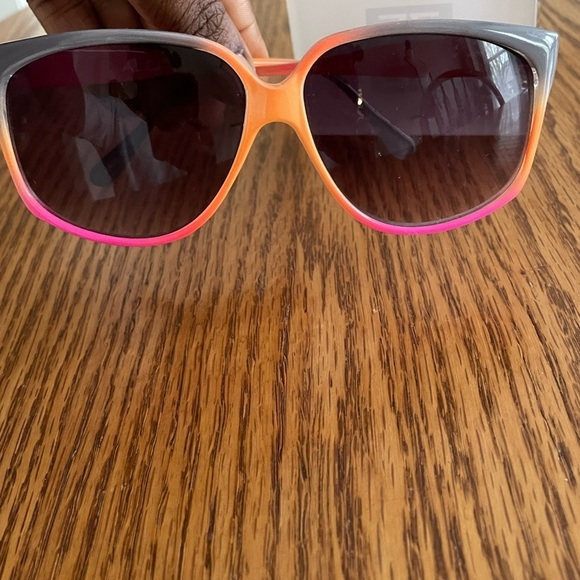 Aldo Pink Color Block Sunglasses - Picture 2 of 7